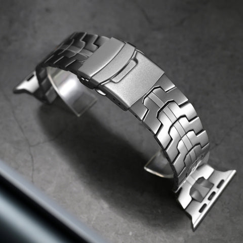 Titanium Iron Man Band (For Apple Watch) Silver Premium Watch